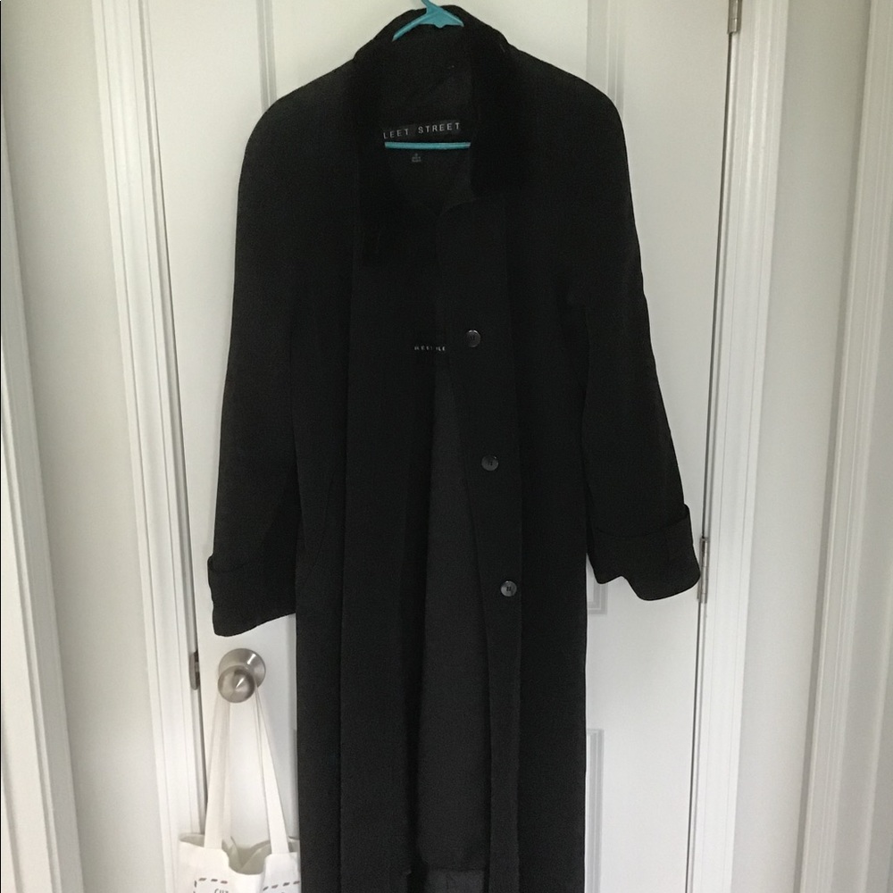 Fleet Street Raincoat with zip out lining